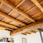 Charming Restored Loft In The Heart Of Trastevere