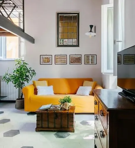 Charming Restored Loft In The Heart Of Trastevere