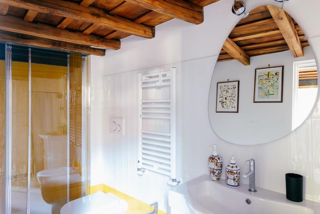 Charming Restored Loft In The Heart Of Trastevere *