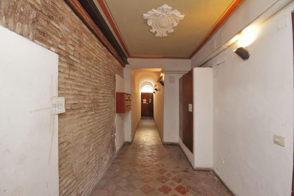 Apartment Charming Restored Loft In The Heart Of Trastevere *
