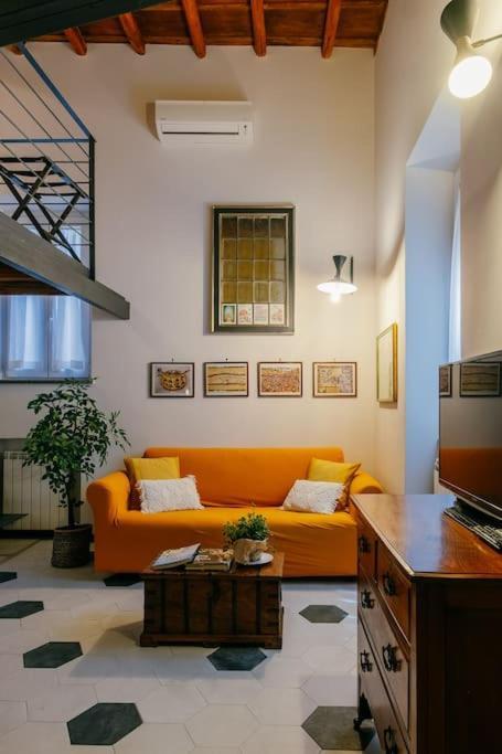 Charming Restored Loft In The Heart Of Trastevere Apartment